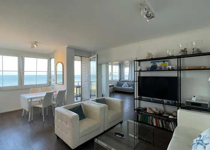 Strandpanorama Cloud9 & Heavenly10 - In Erster Reihe * Wangerooge